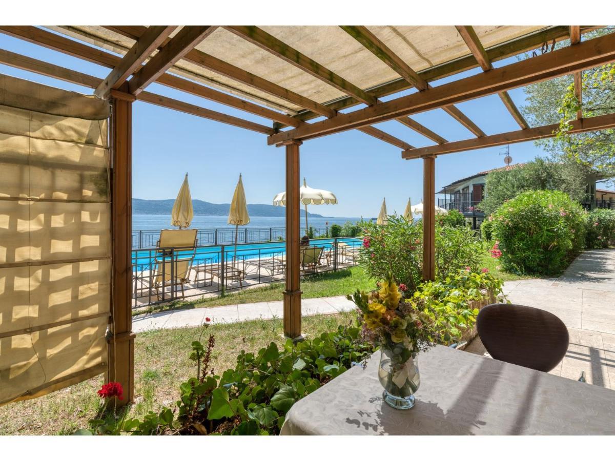 Villa Cappellina ตอสโกลาโน มาแดร์โน ภายนอก รูปภาพ