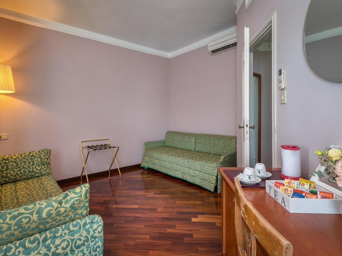 Villa Cappellina ตอสโกลาโน มาแดร์โน ภายนอก รูปภาพ
