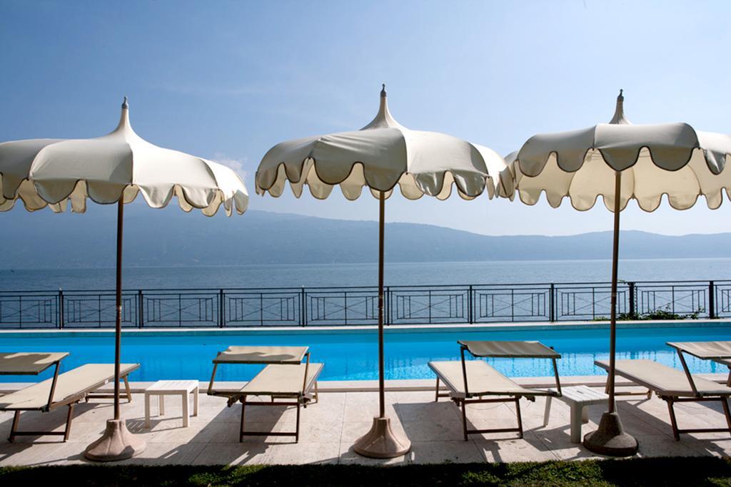 Villa Cappellina ตอสโกลาโน มาแดร์โน ภายนอก รูปภาพ