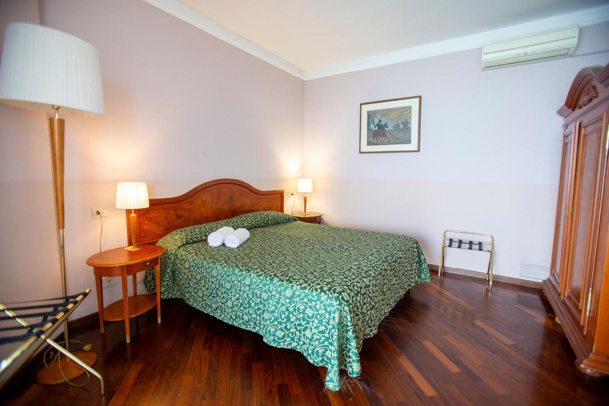 Villa Cappellina ตอสโกลาโน มาแดร์โน ภายนอก รูปภาพ