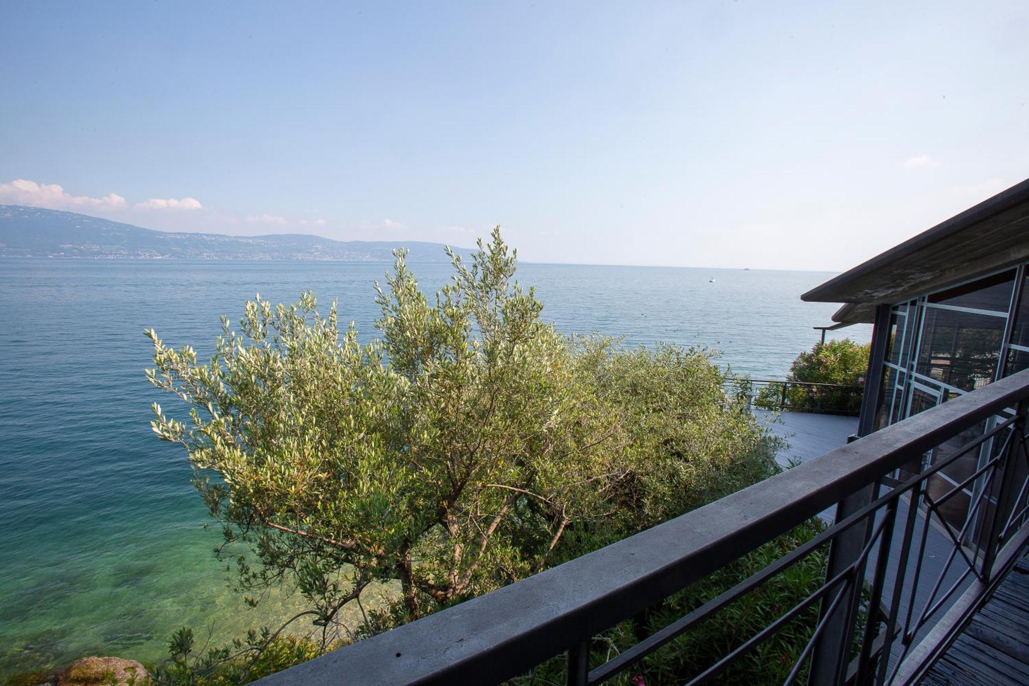 Villa Cappellina ตอสโกลาโน มาแดร์โน ภายนอก รูปภาพ